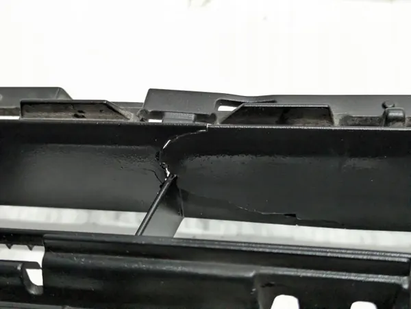 Fram grill OEM 3G0853671B för Volkswagen Passat B8 image 10