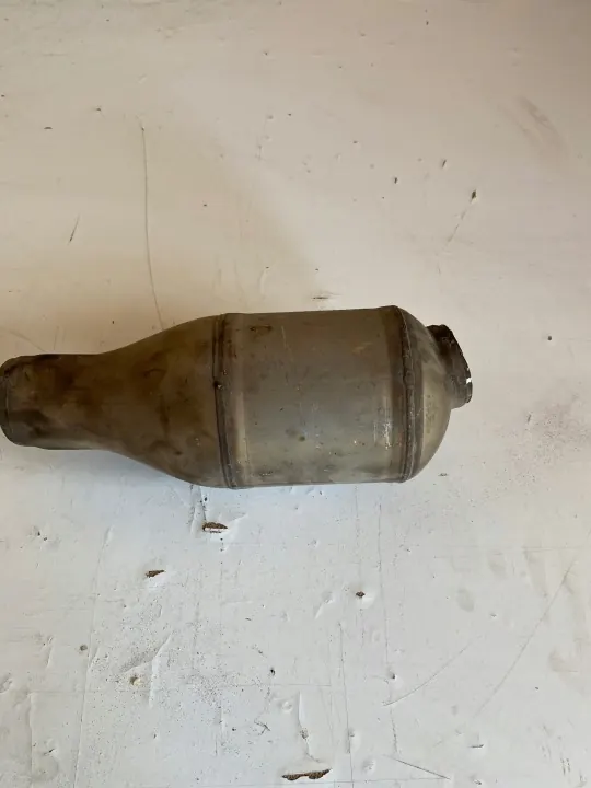 Katalysator OEM A4474904500 Mercedes Vito image 2