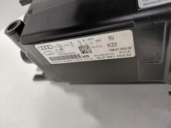 Faros izquierdo Audi Q3 8U usado OEM 8U0941003M image 3