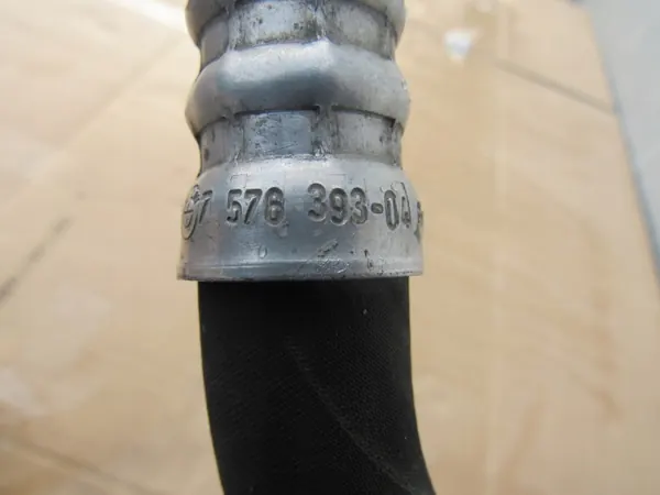 Tuyau Refroidisseur Huile BMW X5 E70 X6 E71 OEM 7576393 image 4