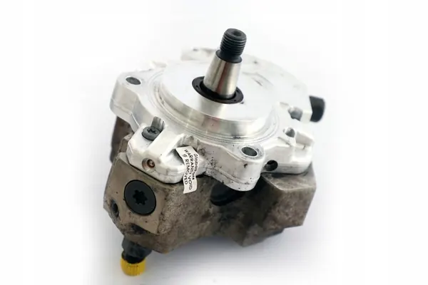 BMW E87 E90 E91 M47N2 M57N2 Diesel Injectiepomp OEM image 2