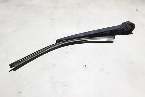Wiper Arm VW TOURAN 1.6L diesel 2011 image 3