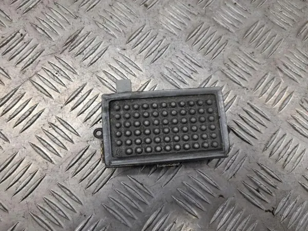 Porsche Heizungsgebläserelais OEM 97062442301 - Gebraucht image 4