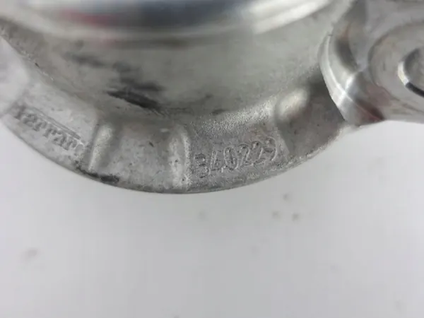 OEM 250394 Etujousimen pohja Ferrarille image 3