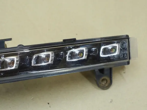 Audi Q7 4L V12 DRL LED Feu de Jour Gauche 4L0941061B image 4