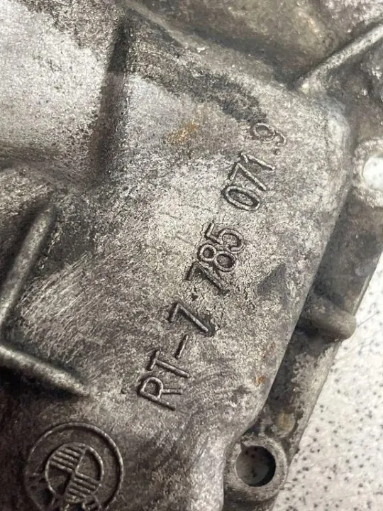 BMW E39 2.0D Ölwanne OEM 7785071 - Gebraucht image 4
