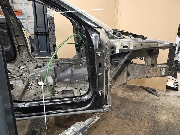 Pare-chocs avant droit Audi e-tron OEM LPV20814 image 2