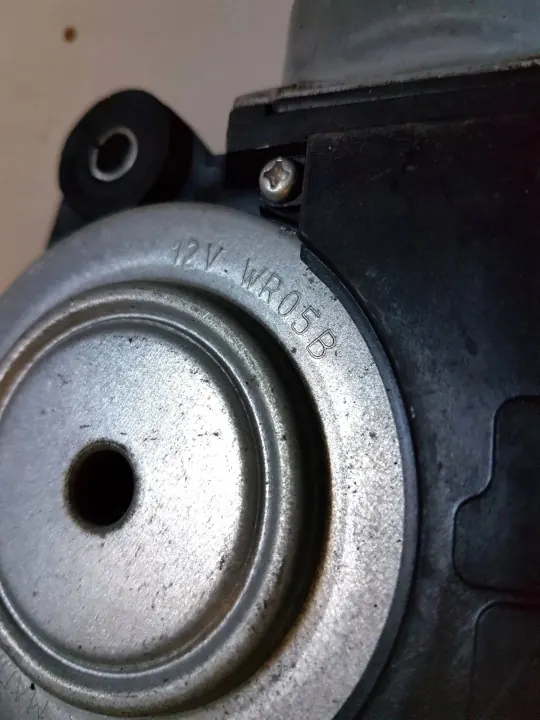 Motor de teto solar Subaru OE OEM 65450AJ00A image 5