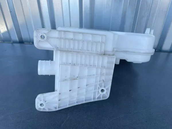 Pompe de réservoir lave-glace OEM 8Y0955449 Audi A3 image 4