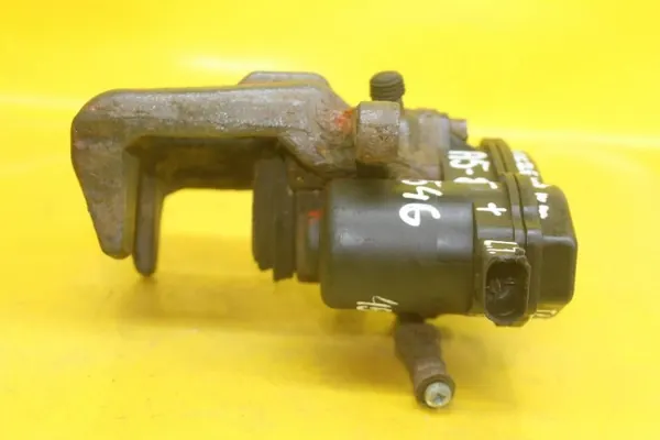 Étrier de frein gauche arrière OEM 6442/A 4546 Audi image 9