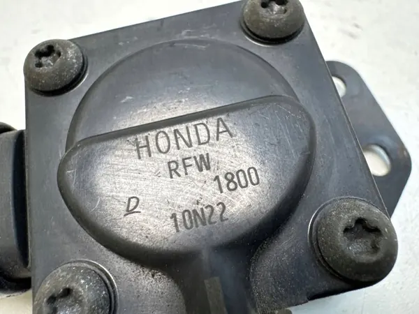 Capteur de pression d'échappement Honda CR-V 2010 RFW1800 image 3