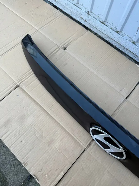 OEM 87310-Q0000 Takaluukunauha Hyundai i20 III:lle image 3