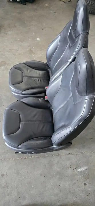 Driver Seat Left Front Tesla Model S Leather OEM 1085815-00 image 4