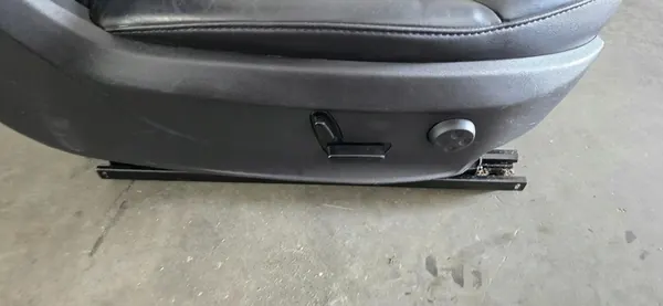 Driver Seat Left Front Tesla Model S Leather OEM 1085815-00 image 6