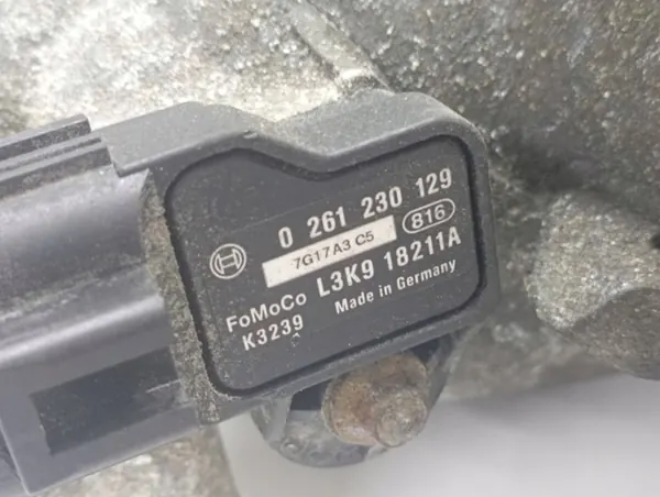 2008 Mazda CX-7 Inlaatspruitstuk L3K918211A image 5