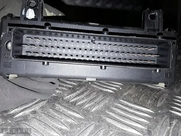 2006 Saab 9-5 ECU 5266267 image 2