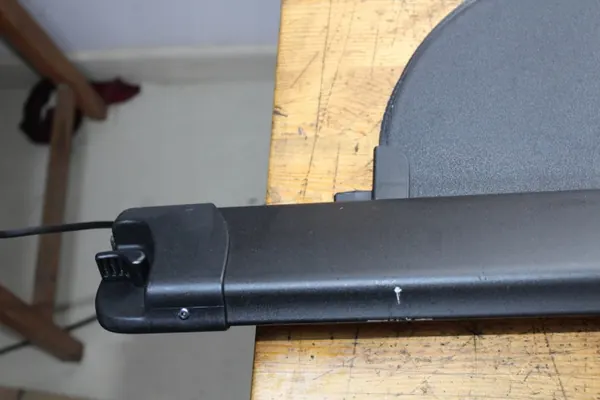 Kofferraumrollo Toyota Avensis T27 Kombi OEM image 6