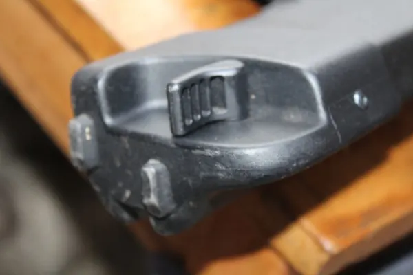 Kofferraumrollo Toyota Avensis T27 Kombi OEM image 7