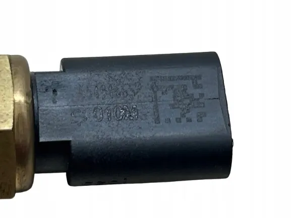 OPEL INSIGNIA B Oil Temperature Sensor 2.0T OEM 55494665 image 4