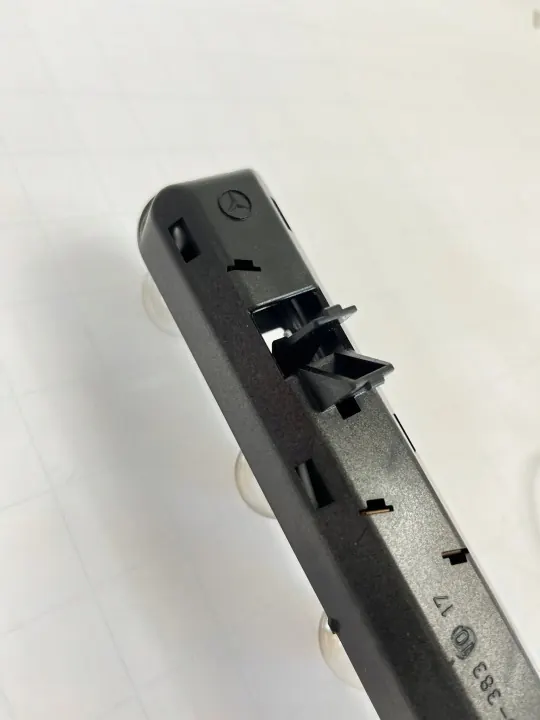 Support d'ampoule OEM ULO 3831017 Feu arrière gauche image 10
