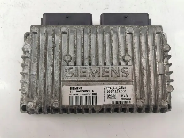Computadora de caja Peugeot 307 usado OEM 20319326 image 3