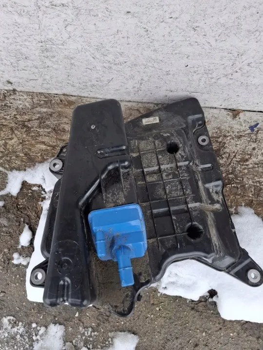AdBlue-Tank Audi OEM 8W0131878CD für A4 A5 B9 2016-25 image 3