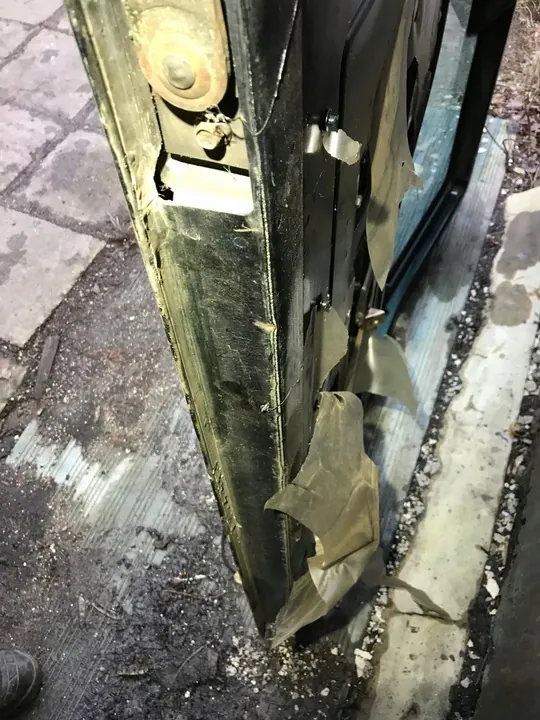 Hayon arrière Land Rover Discovery 2 II image 3