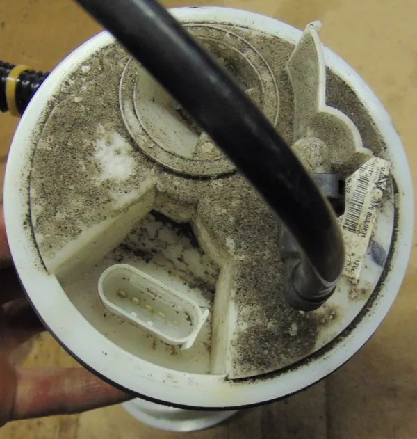 Brandstofpomp Mercedes W203 2.0 Compressor Benzine Europa image 9