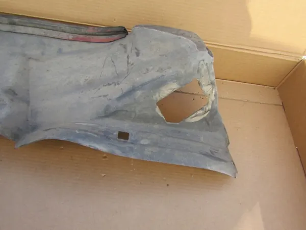 Para-lama dianteiro esquerdo Mercedes W124 OEM 1248840935 image 9