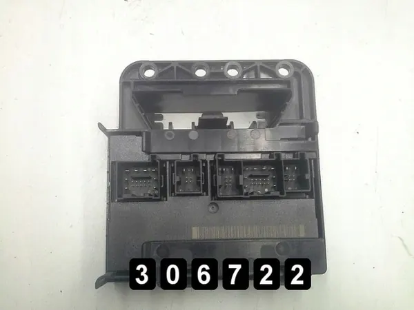 Module Confort ECU VW Golf OEM AM-306722 image 2