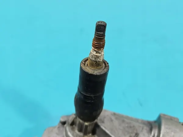 Heckwischermotor VW Touran I 0390201598 1T0955711 image 2