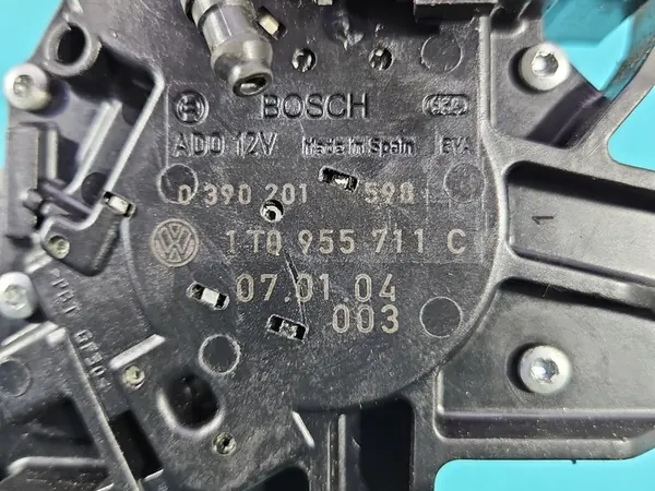 Heckwischermotor VW Touran I 0390201598 1T0955711 image 7