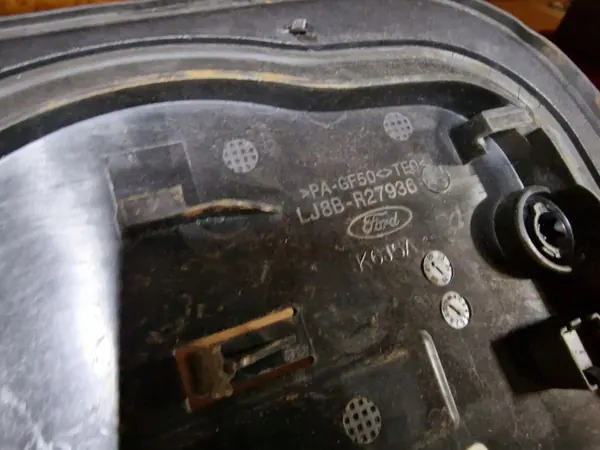 Ford Mustang Mach-E 2020 Ladeklappe OEM LJ8B-10C706-AE image 3