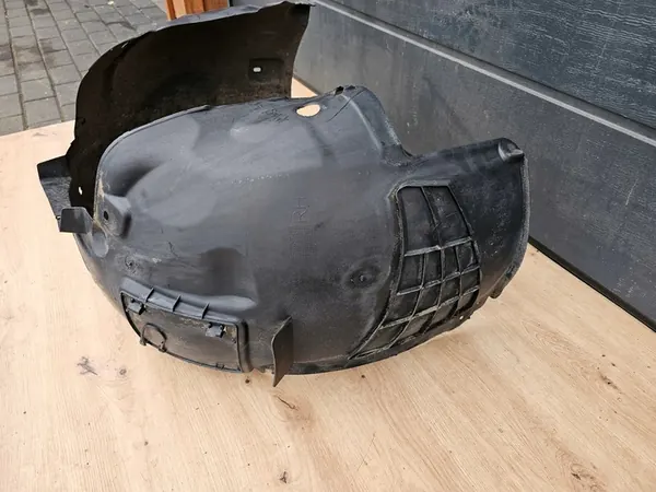 Front Right Wheel Arch Opel Astra H 2005 OEM 13125605 image 4