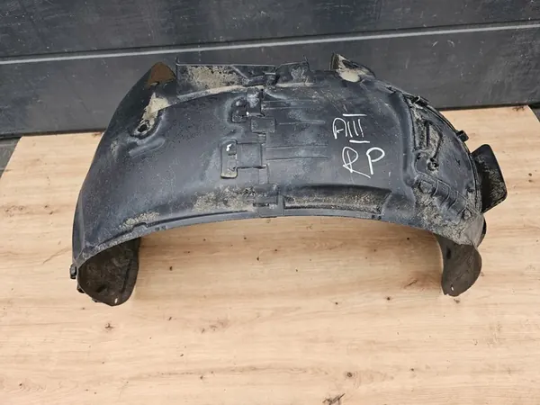 Front Right Wheel Arch Opel Astra H 2005 OEM 13125605 image 5