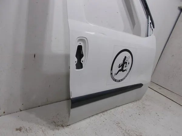 Fram höger dörr Opel Combo D Doblo II OE image 8