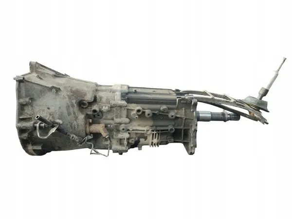 BMW X3 E83 2.0 D Manuaalivaihteisto 1069401061 image 8