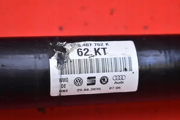 Höger Främre Halvaxel Skoda Rapid 1.2 TSI 2012-2017 6R0407762K image 6