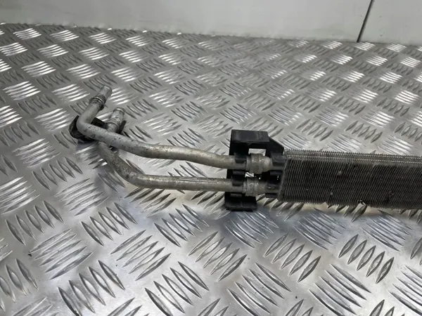 Arrefecedor de óleo usado OEM 7P0422885B para VW Touareg II image 3
