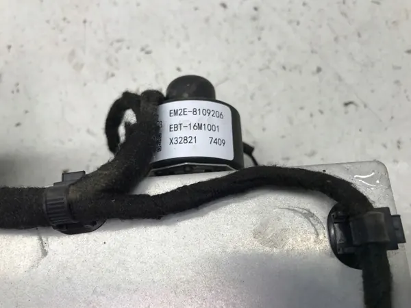 Conjunto bloco de válvulas OEM EM2E-8109207 BYD - Usado image 5