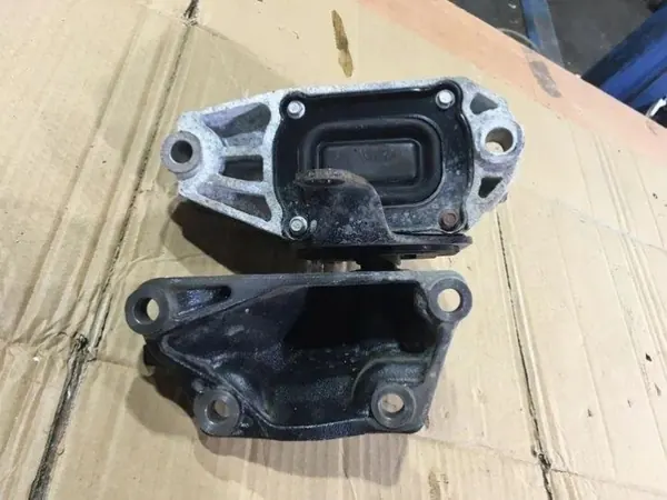 Support de boîte OEM 21830-F1800 pour Tucson III/Sportage IV image 4