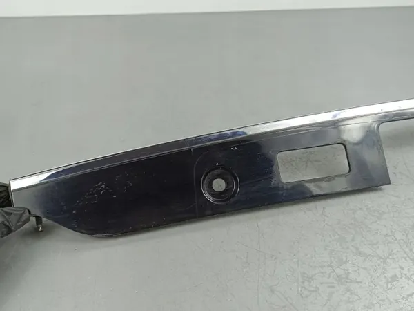 Barre d'éclairage plaque SsangYong Rexton OEM FOB42478 image 3
