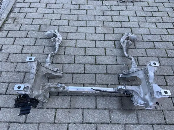 Slee Wagen Wieg Audi OE OEM 4M0399315R image 3
