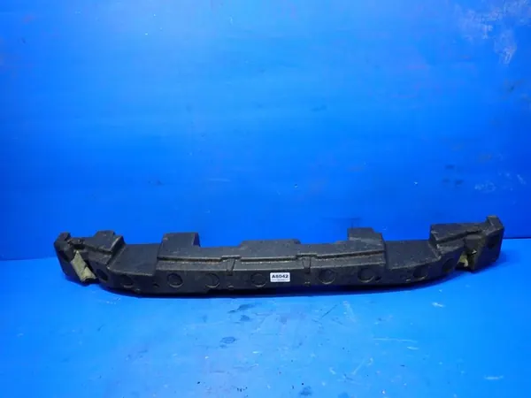 Mitsubishi Outlander II Etupuskuri image 2