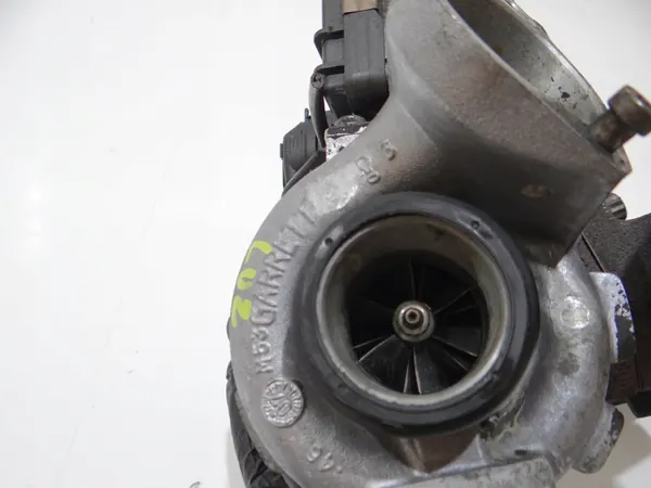 Turbo BMW E60 2.0 D image 6