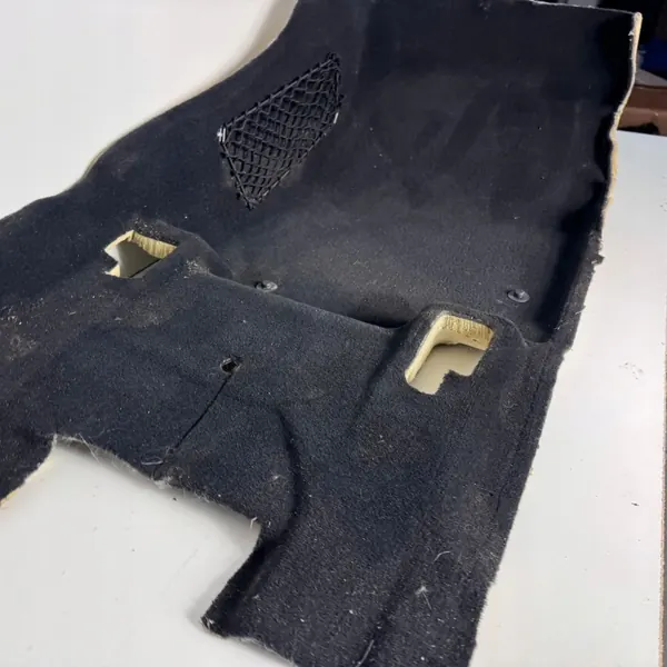 Vloermat OEM JPFA1676801800 Voor rechts Mercedes GLE image 6