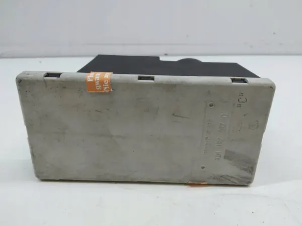 Pompe de verrouillage central OEM 8D0862257C Audi A4 B5 image 4