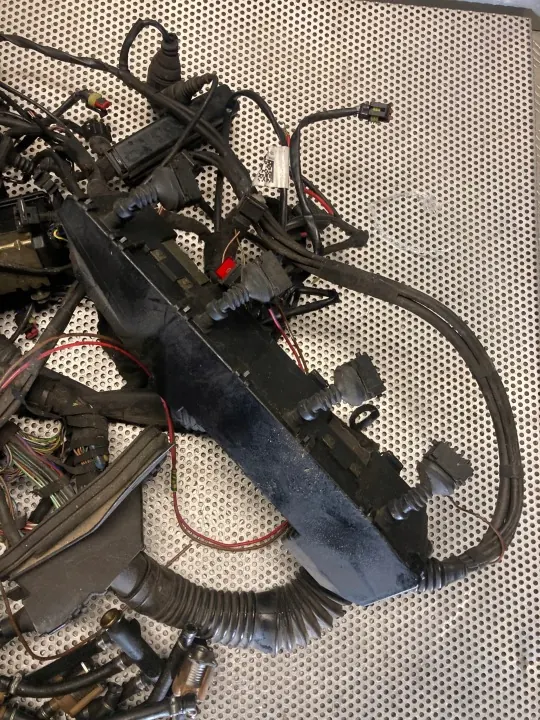 OEM-kaasusuutinsarja BMW 740i 4.4i M62b44:lle image 3
