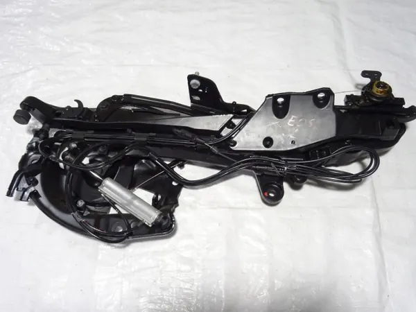 Cilindro de bastidor de techo izquierdo OEM 1Q0825349C VW EOS image 2