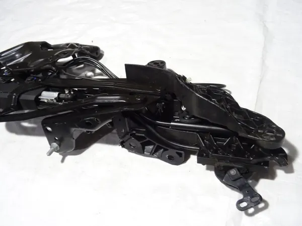 Cilindro de bastidor de techo izquierdo OEM 1Q0825349C VW EOS image 5